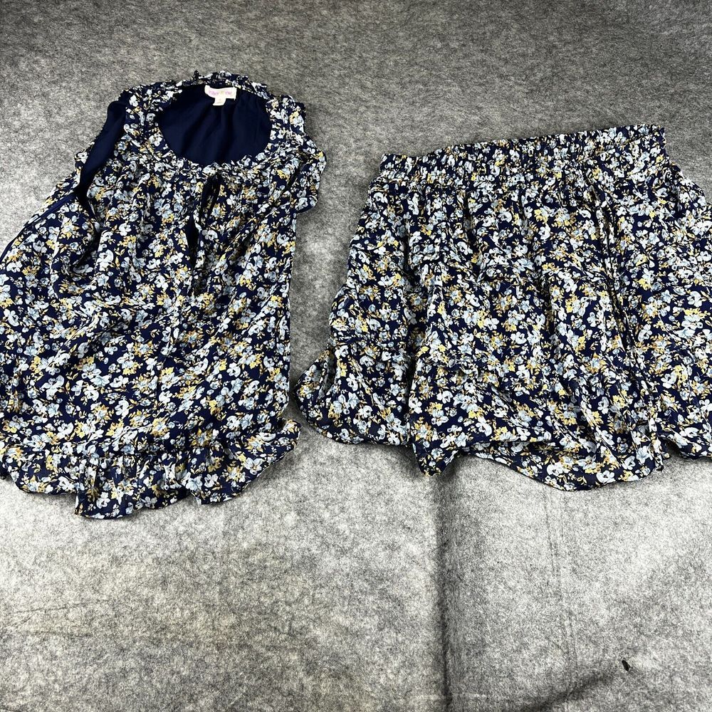 Riley &‎ Rae Short Sleeve Ditsy Floral 2 piece Dress Size S NWT